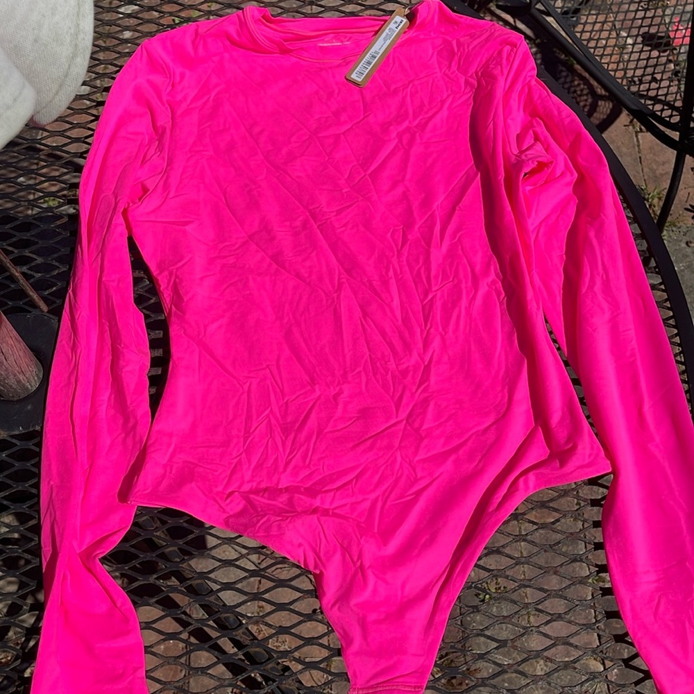Skims Fits Everybody Long Sleeve Neon Pink Sz L Large Bodysuit